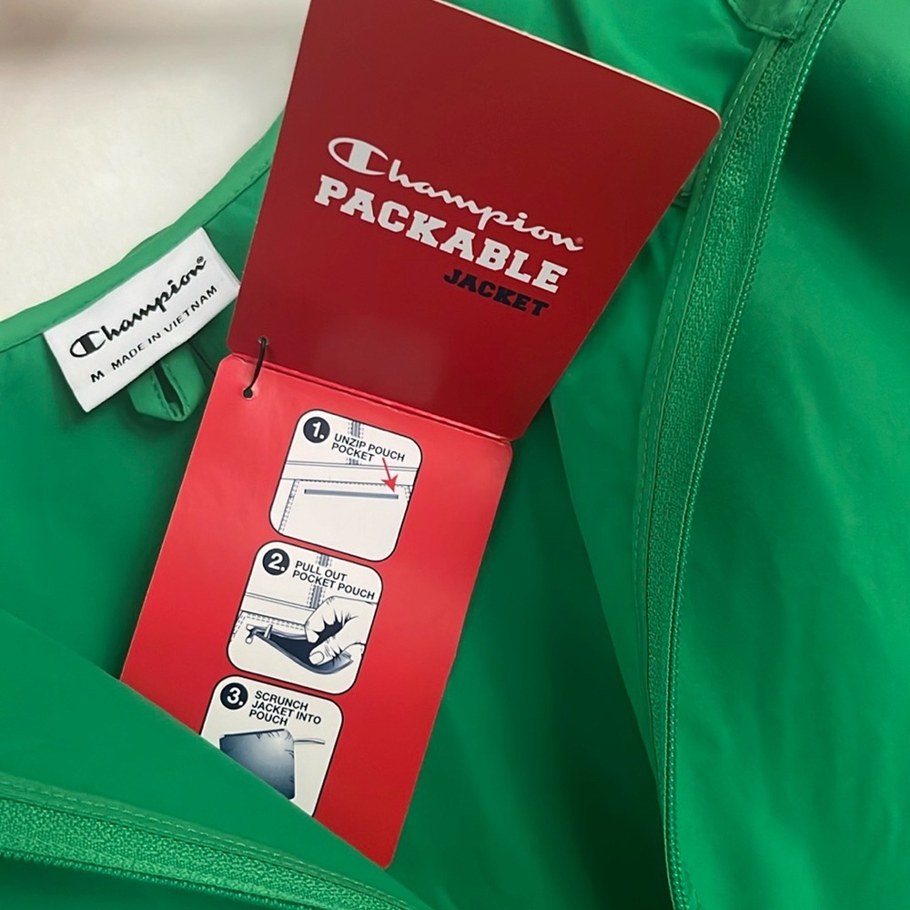 Champion Packable Jacket - Picture 8 of 9
